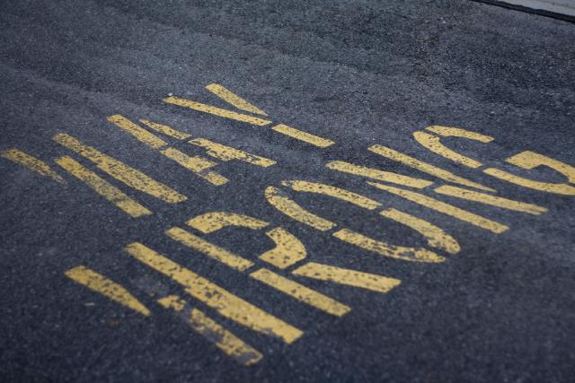 Whose Syndrome is it Anyway? Apostrophes in Disease Names